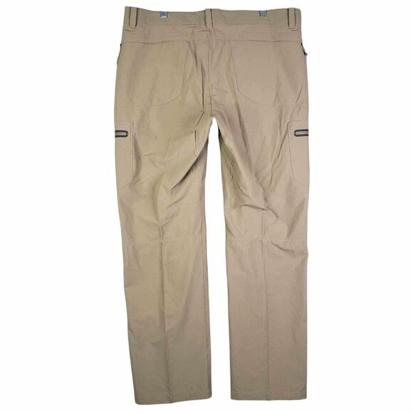 LL Bean Cargo Pants Men's Size 40x34 Tan Brown Straight Leg Nylon - Picture 3 of 9